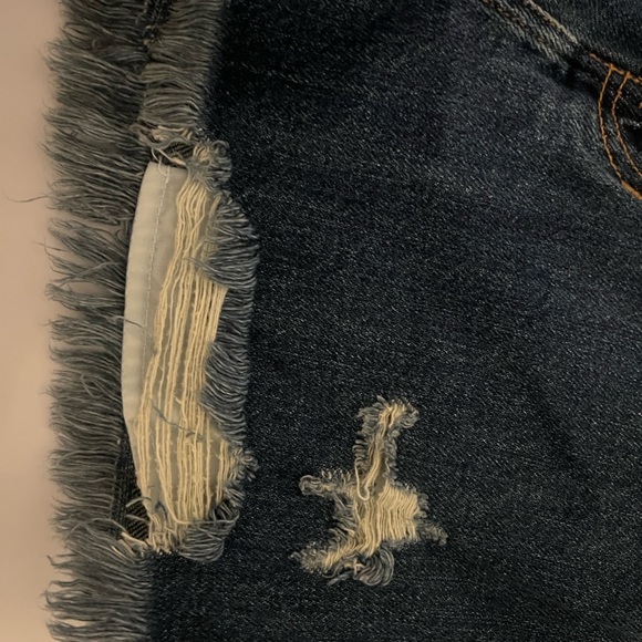 KanCan Signature Shorts Distressed High Rise Pockets Women’s Size Medium NEW - Picture 12 of 14